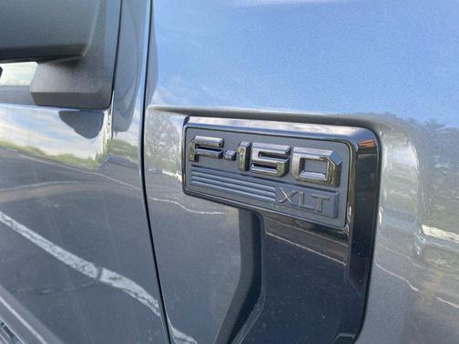 CARBONIZED GRAY METALLIC 2026 Ford F-150 XLT