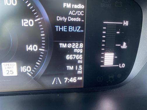 2019 Volvo XC60 T5 Momentum