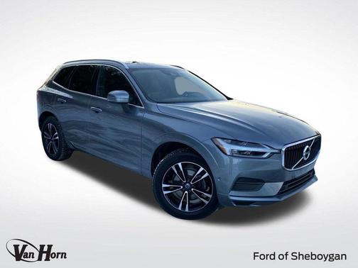 2019 Volvo XC60 T5 Momentum