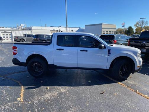 2022 Ford Maverick XL