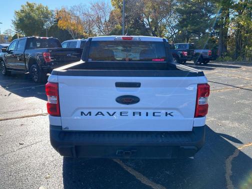 2022 Ford Maverick XL