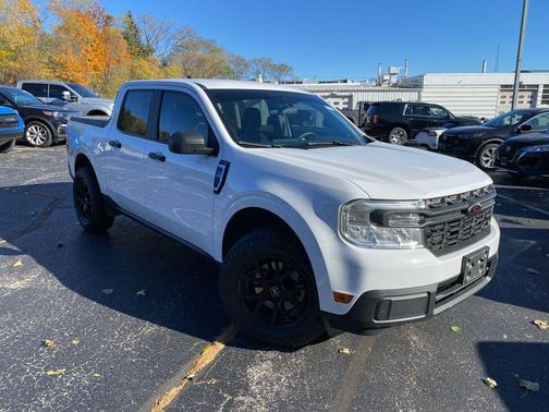 2022 Ford Maverick XL