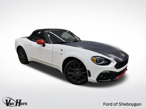 2020 FIAT 124 Spider Base