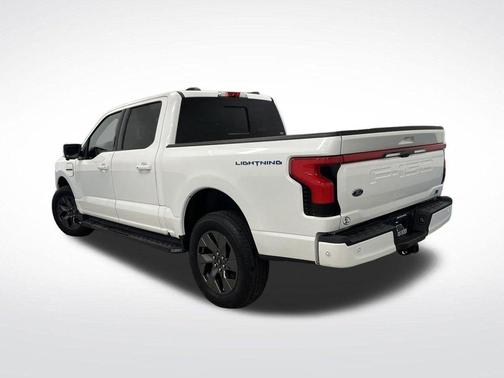 2022 Ford F-150 Lightning LARIAT