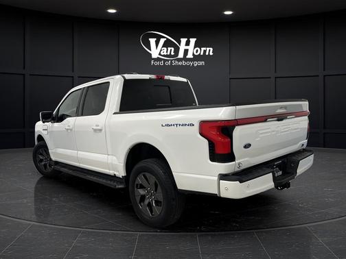2022 Ford F-150 Lightning LARIAT