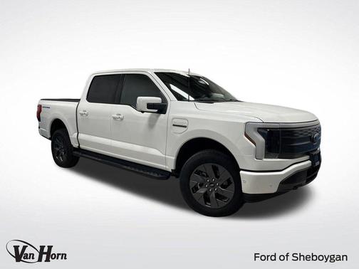 2022 Ford F-150 Lightning LARIAT