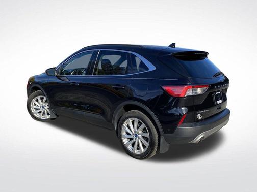 2021 Ford Escape Titanium