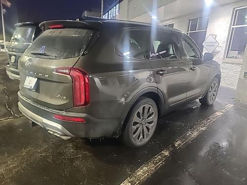 2020 Kia Telluride S