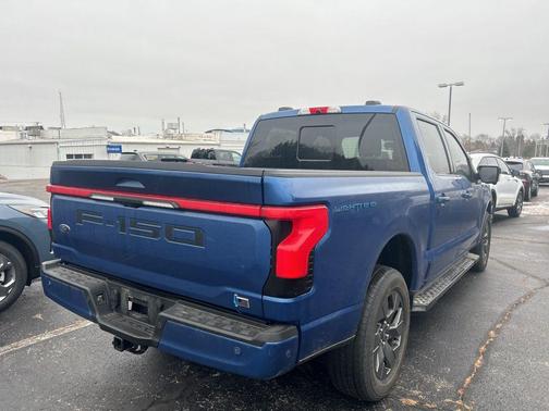 2022 Ford F-150 Lightning LARIAT