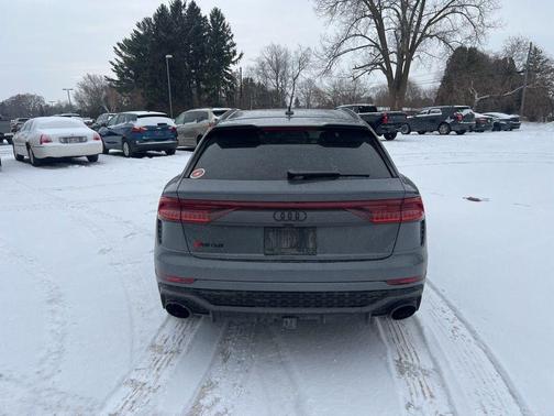 2022 Audi RS Q8 4.0T