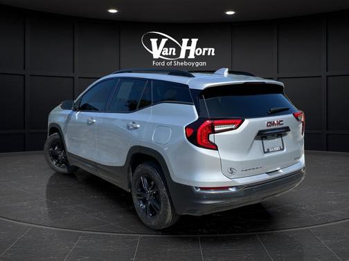 Quicksilver Metallic 2022 GMC Terrain AWD AT4