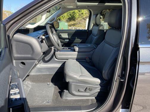 2025 Ford Expedition Max Active 4x4