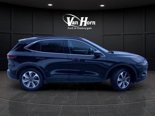 2025 Ford Escape Platinum