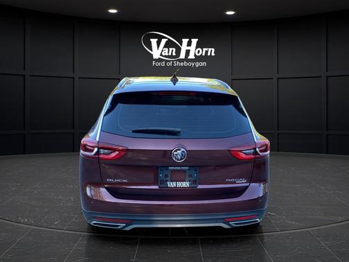 Rioja Red Metallic 2018 Buick Regal TourX Preferred