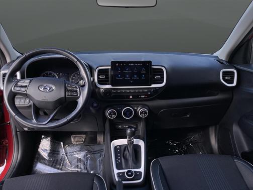 2022 Hyundai VENUE Limited