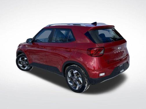 2022 Hyundai VENUE Limited