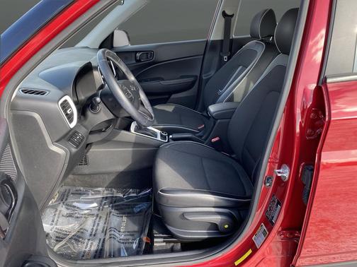 2022 Hyundai VENUE Limited