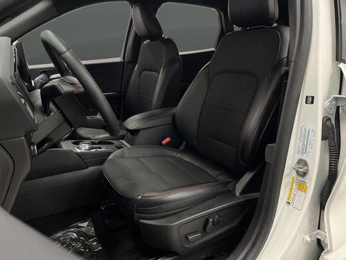 2023 Ford Escape ST-Line Elite