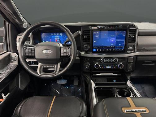 2024 Ford F-350 Platinum