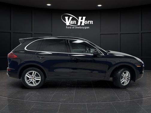 2016 Porsche Cayenne Cayenne