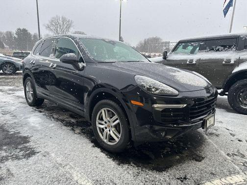 2016 Porsche Cayenne Cayenne