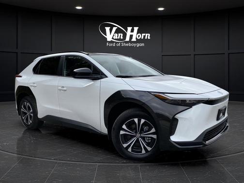 2024 Toyota bZ4X XLE