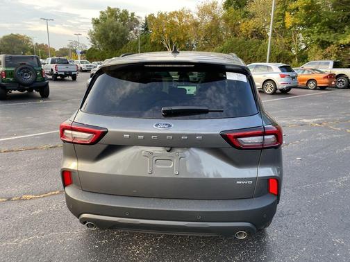 2026 Ford Escape ST-Line