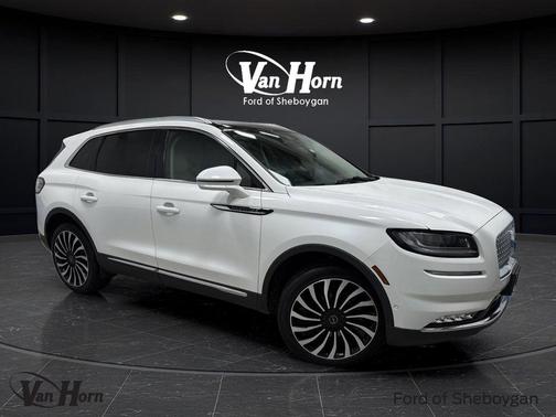 2022 Lincoln Nautilus Black Label