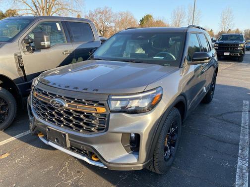 Carbonized Gray Metallic 2026 Ford Explorer Tremor