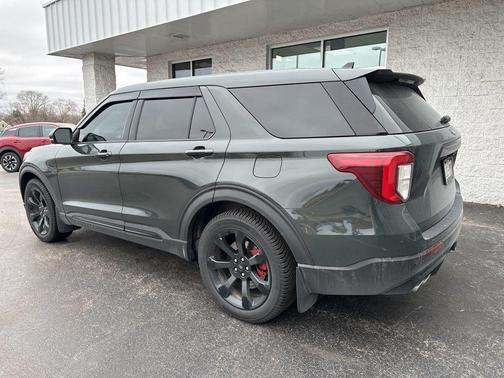 2022 Ford Explorer ST