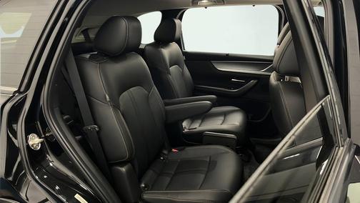 2024 Mazda CX-90 PHEV Premium