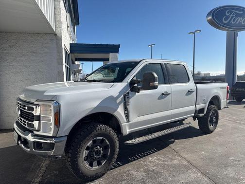 2025 Ford F-350 XLT