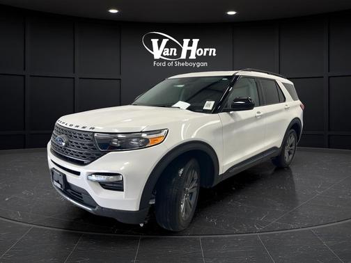 STAR WHITE MET TRI-COAT 2024 Ford Explorer XLT