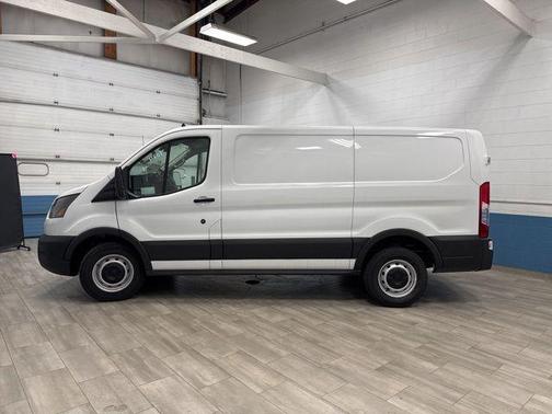 2025 Ford Transit-150 Base
