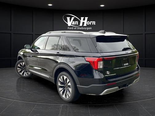 AGATE BLACK METALLIC 2026 Ford Explorer Platinum