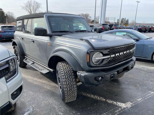 2026 Ford Bronco Badlands