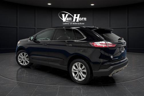 Agate Black Metallic 2024 Ford Edge Titanium