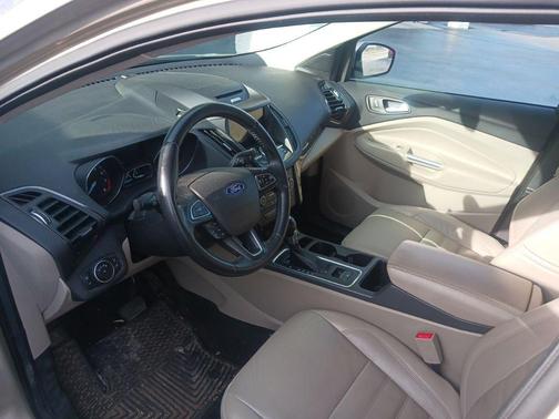 WHITE GOLD METALLIC 2017 Ford Escape Titanium