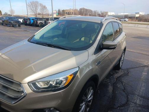 WHITE GOLD METALLIC 2017 Ford Escape Titanium