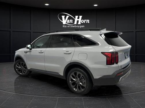 2022 Kia Sorento EX