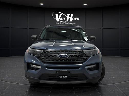 INFINITE BLUE MET TINTED CC 2021 Ford Explorer XLT