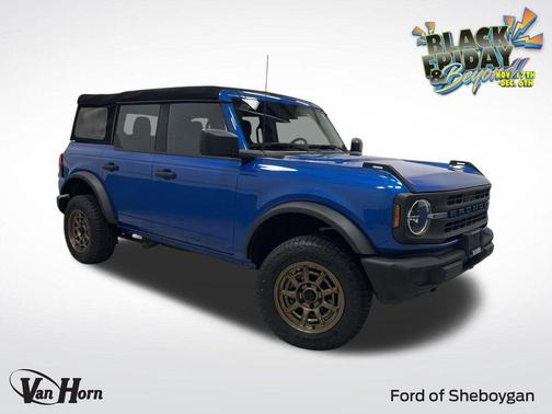 2023 Ford Bronco Base
