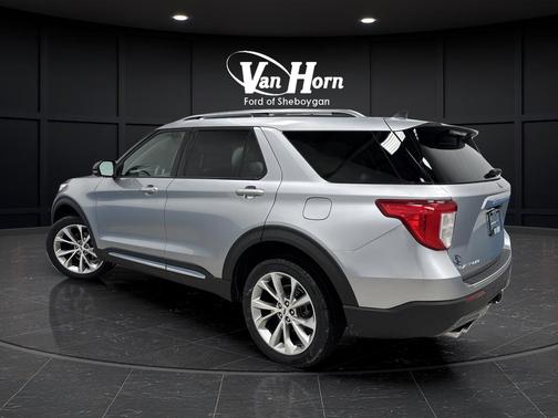 2023 Ford Explorer Platinum