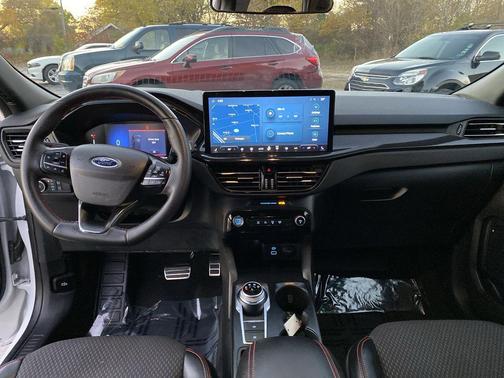 2023 Ford Escape ST-Line Select