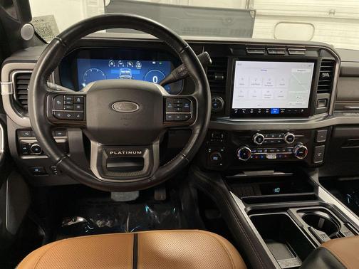 2023 Ford F-350 Platinum