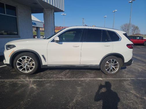 2022 BMW X5 xDrive40i