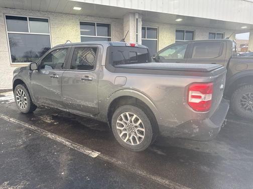 2022 Ford Maverick Lariat