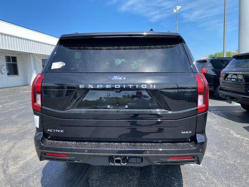 AGATE BLACK METALLIC 2026 Ford Expedition Max Active 4x4