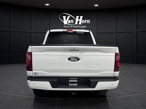 Oxford White 2024 Ford F-150 XLT