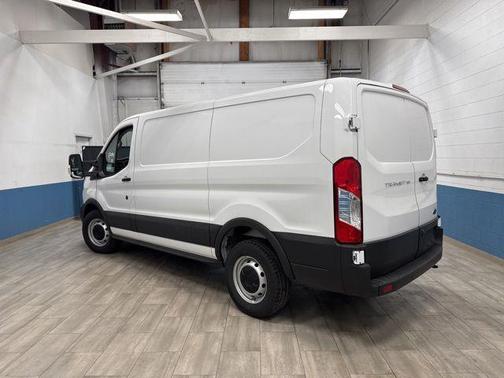 2025 Ford Transit-150 Base